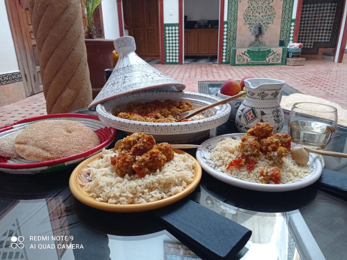 Riad Dar Badiaa Salé Esterno foto